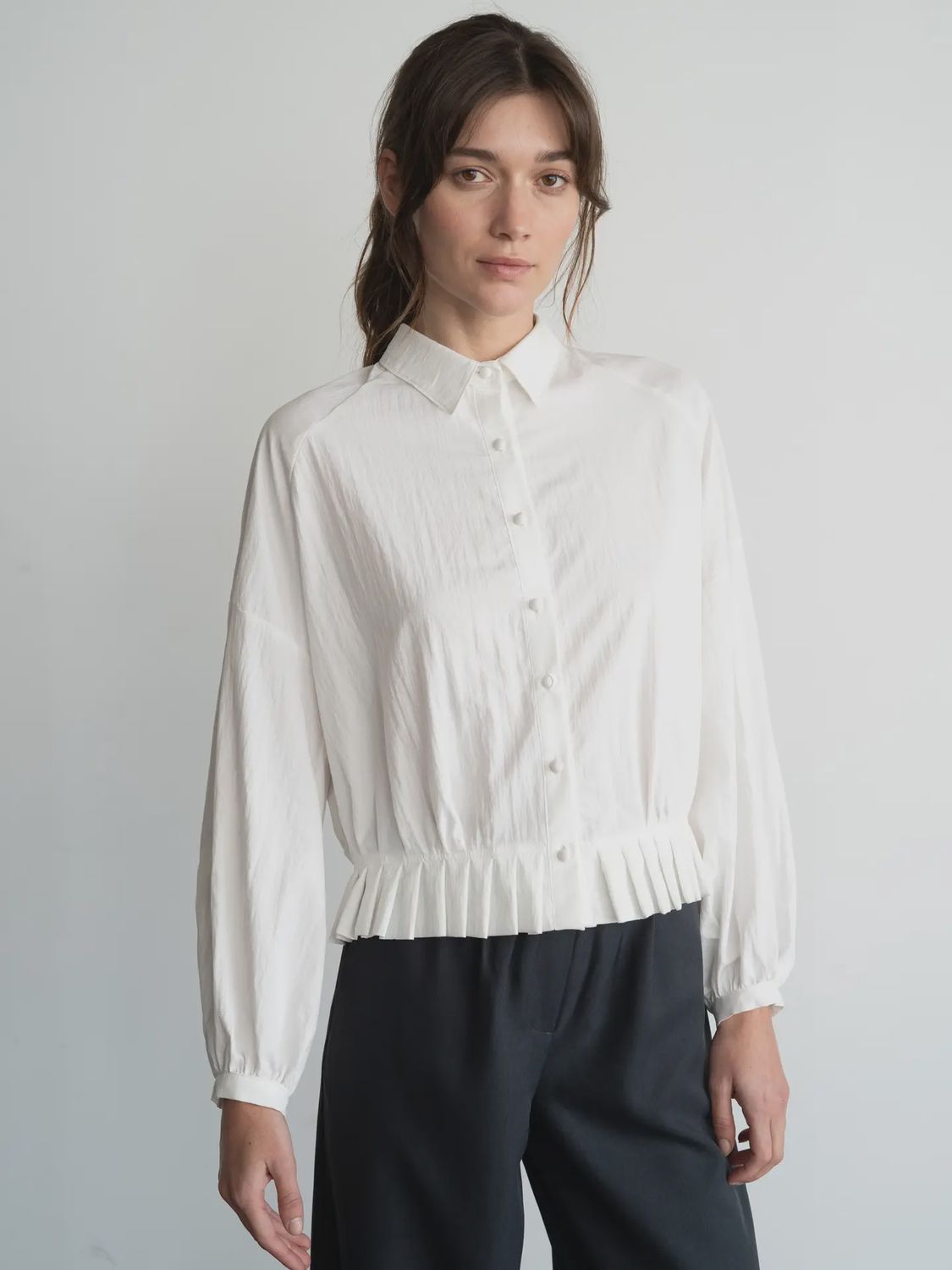 Pleated Hem Raglan Shirt, White