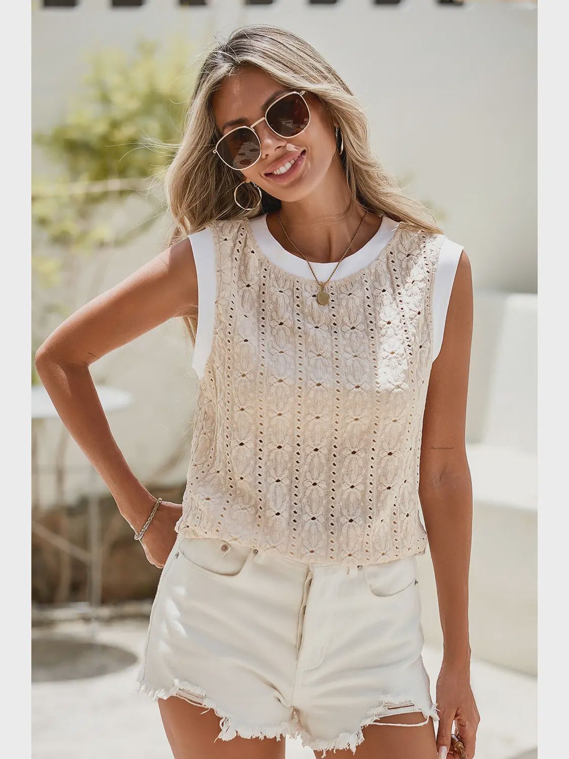 Floral Textured Crewneck Tank Top