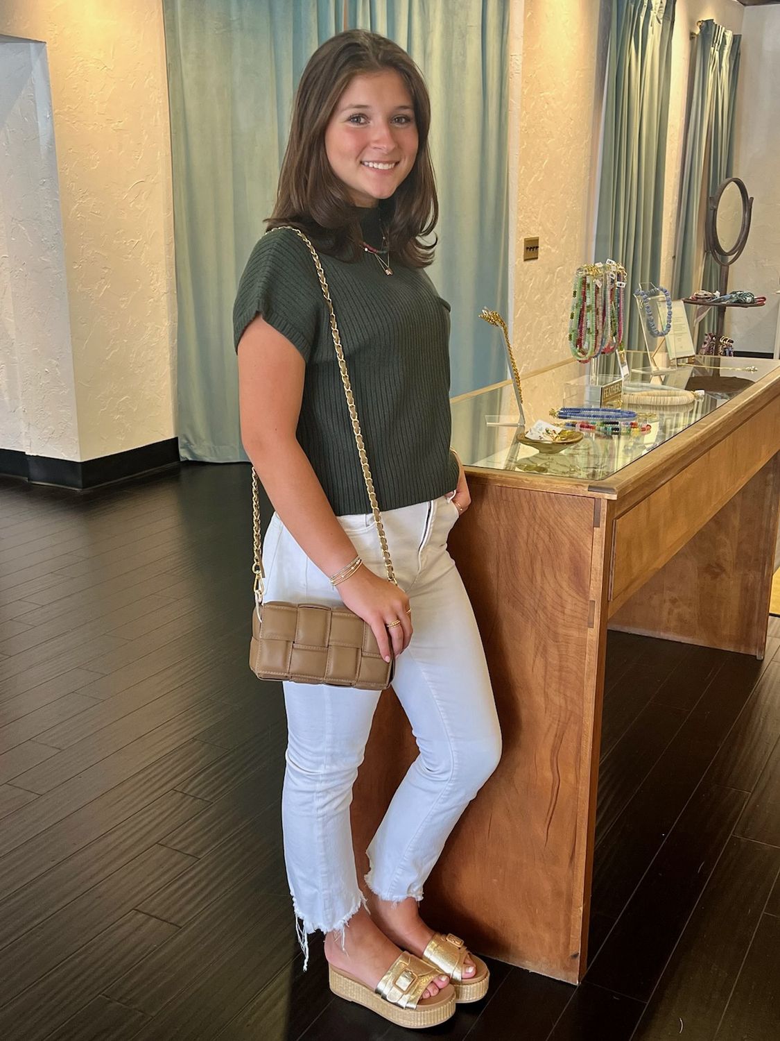 Knit Sweater Short Sleeve with Pocket