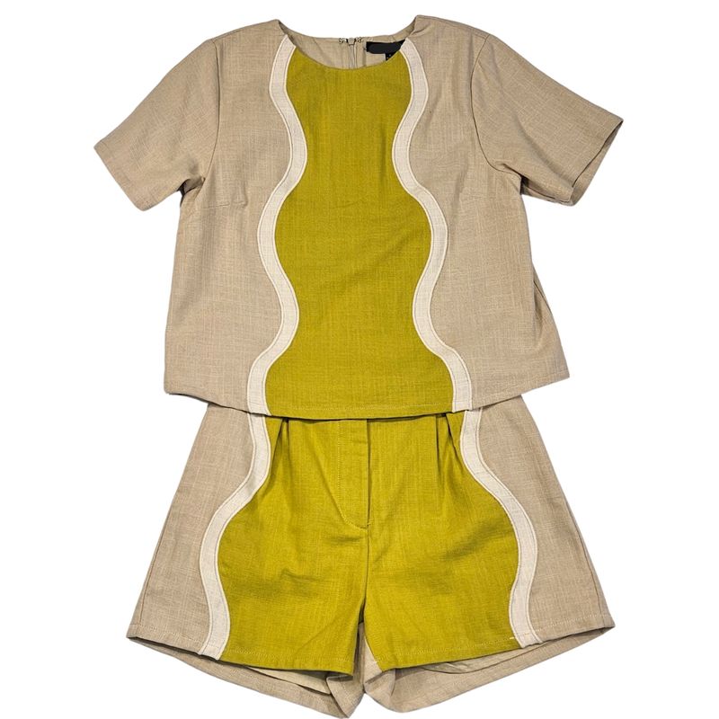 Color Block Shorts, wavy contrast