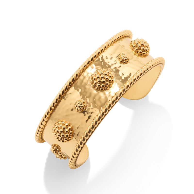Berry Classic Cuff in Hammered Gold