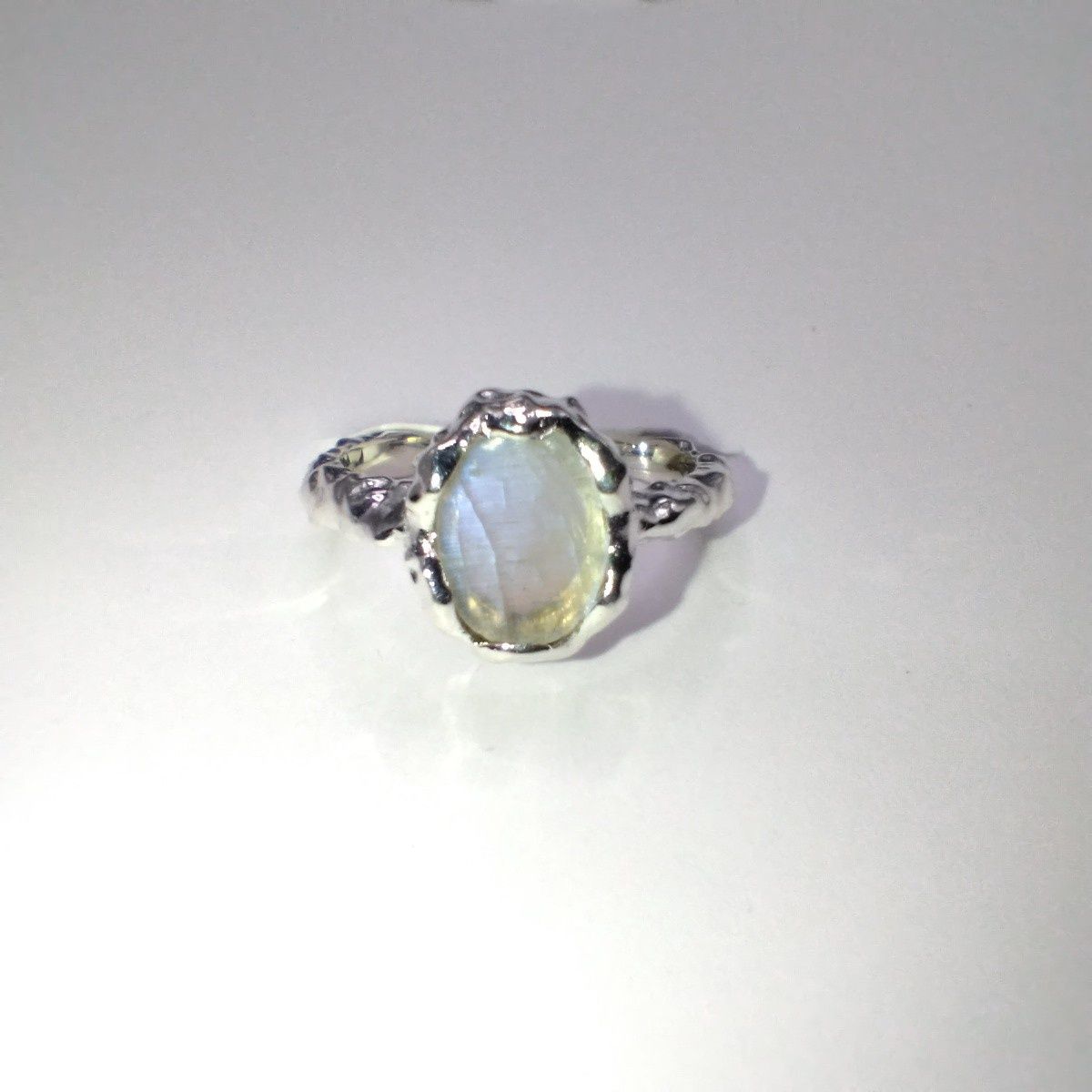 Moonstone Sterling Silver Hammered Oval Ring Size 5