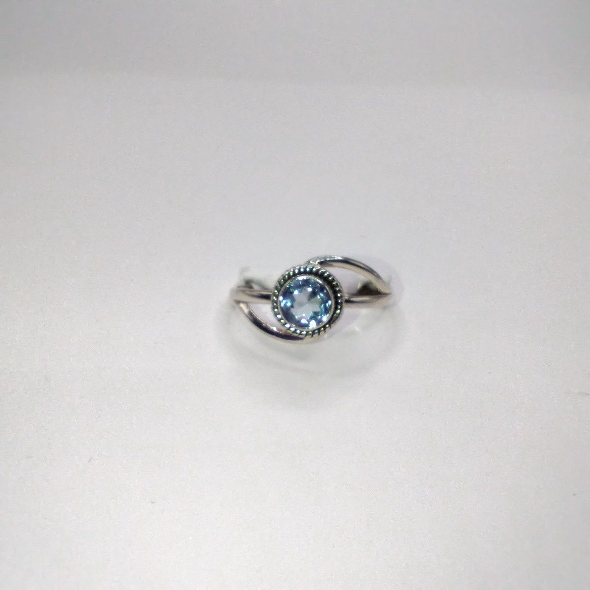 Blue Topaz Sterling Silver Infinity Ring Size 8