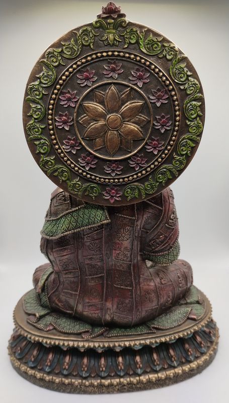 Sakyamuni Buddha Statue