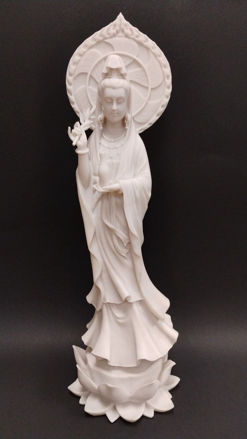 Quan Yin Avalokiteshvara Statue