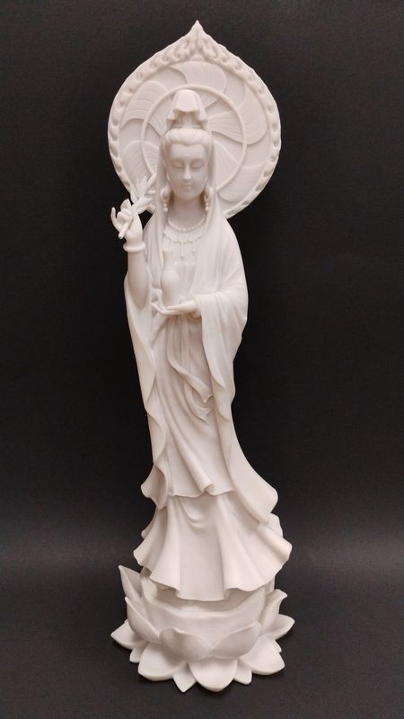 Quan Yin Avalokiteshvara Statue