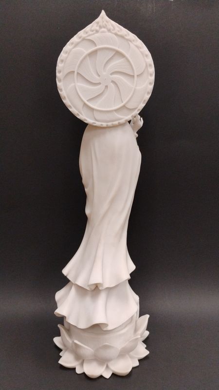 Quan Yin Avalokiteshvara Statue