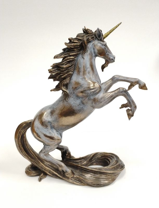 Unicorn Statue