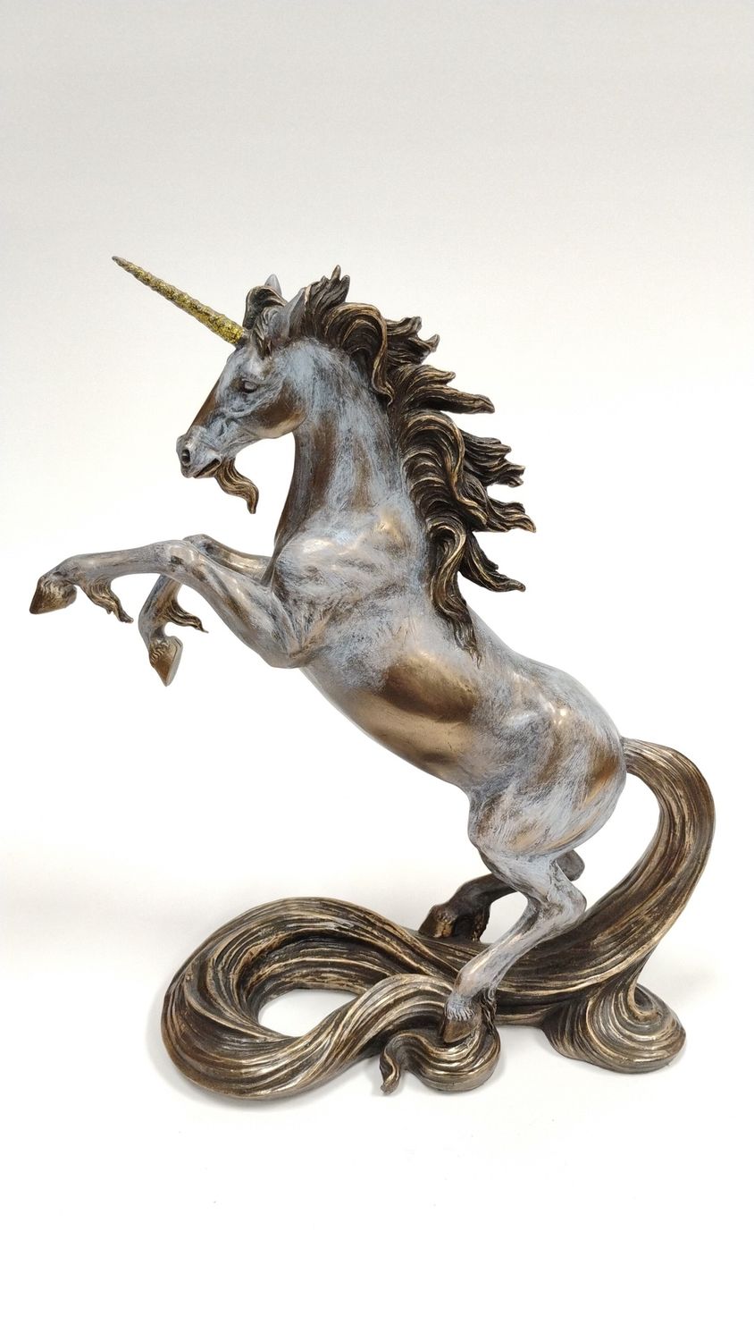 Unicorn Statue