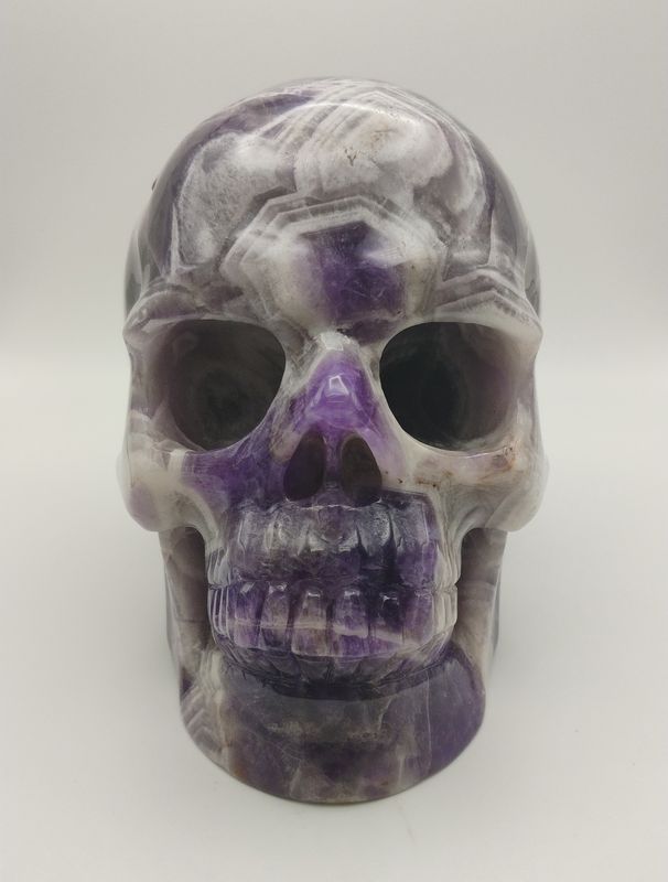 Chevron Amethyst Skull (Large)