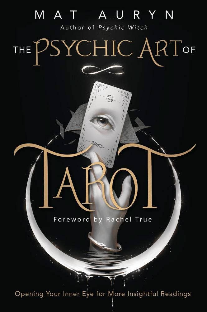 Psychic Art Of Tarot: English, The