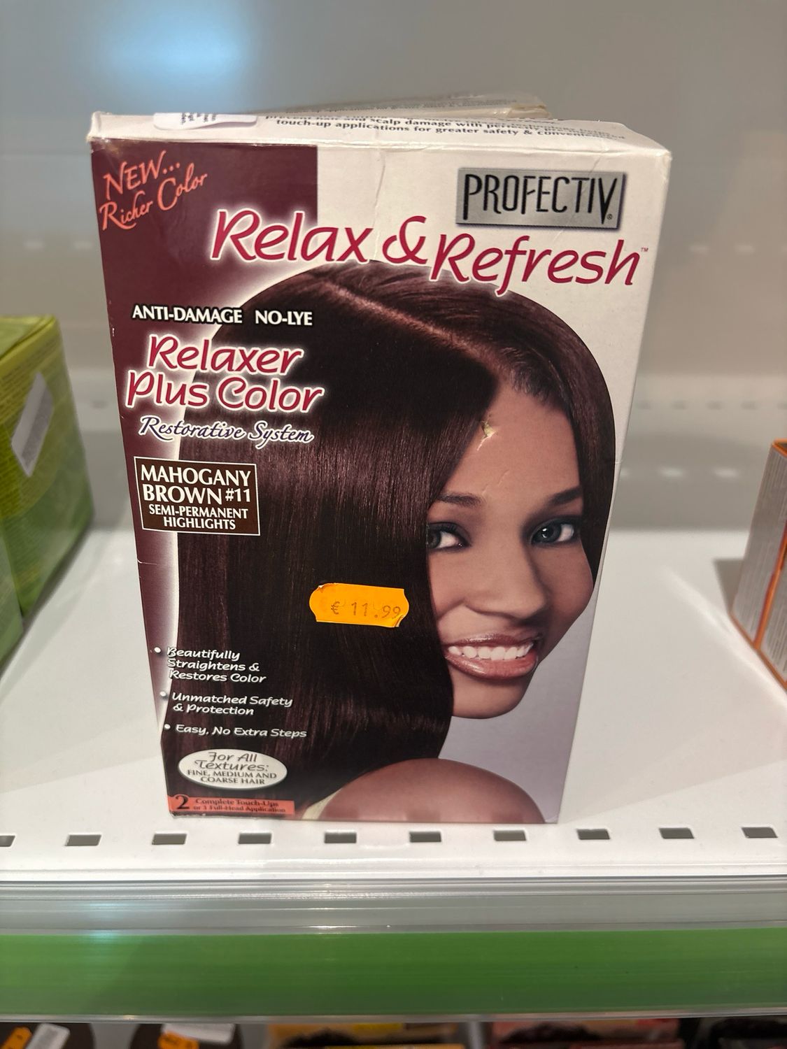 Projectie Relax Refresh Mahogany Brown Projectie Relax Refresh Mahogany Brown