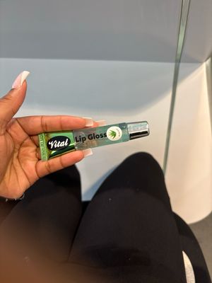 Vital lip Gloss  Aloevera