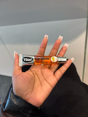 Vital lip Gloss  Mango