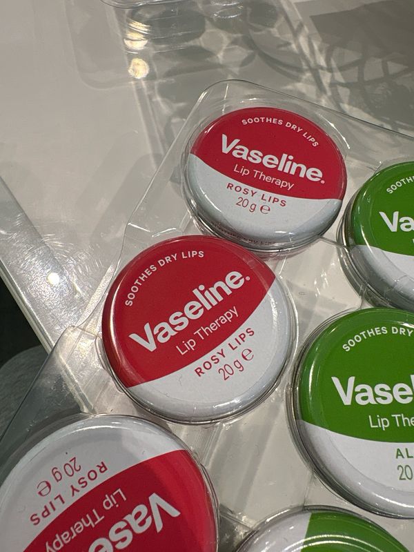 Vaseline Lip Therapy Rosy Lips