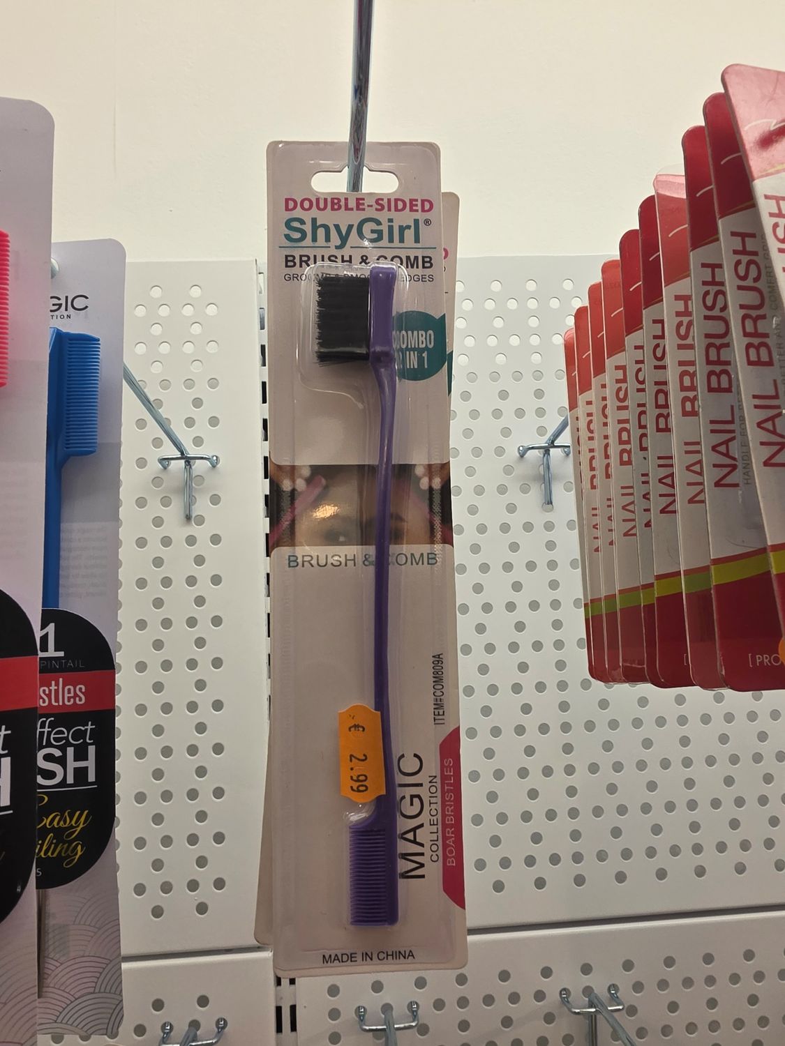 DOUBLE- SIDED SHY GIRL BRUSH&amp; COMB