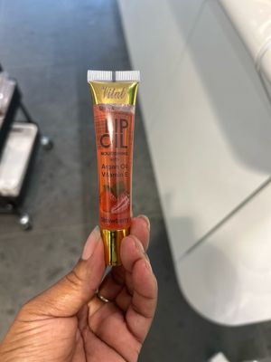 Vital Lip Oil Strawberry
