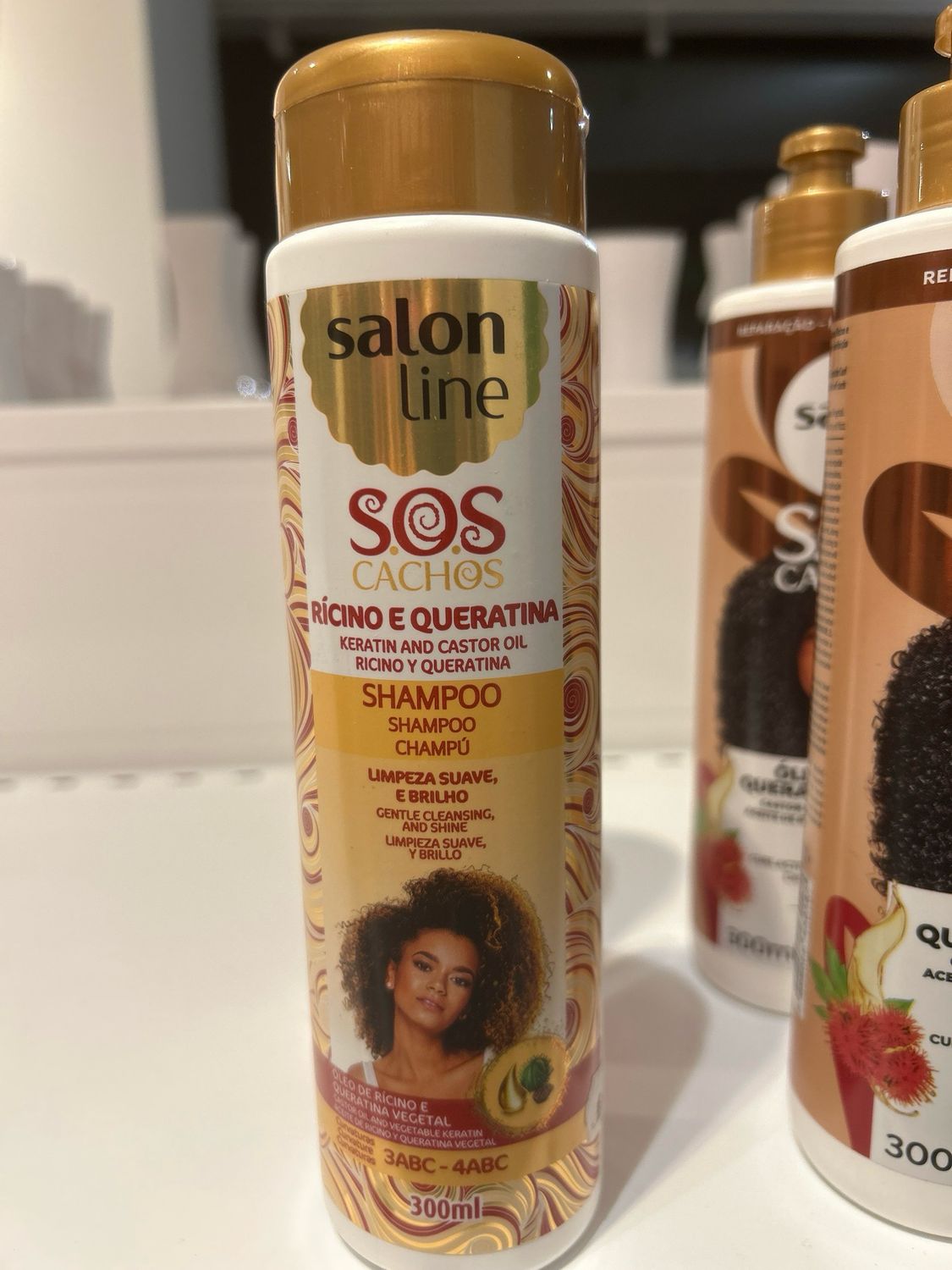 Salon Line S.O.S Cachos Keratin &amp; Castor Oil Shampoo