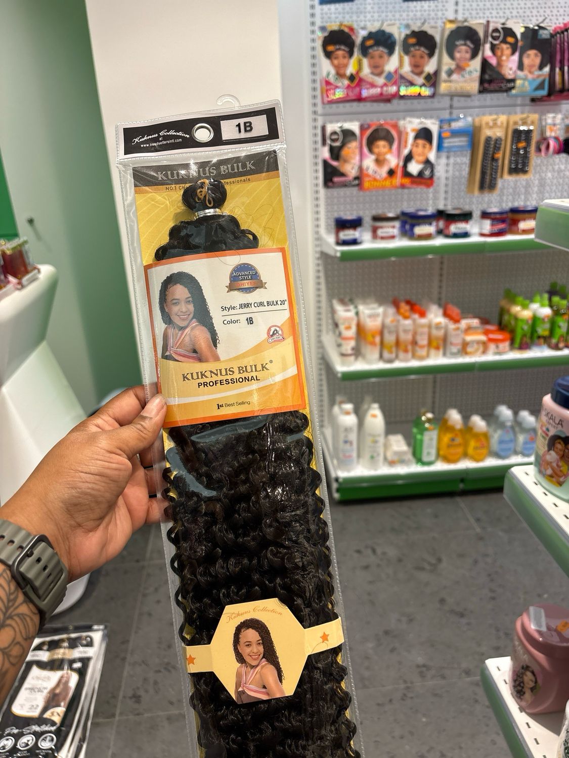 KUKNUS BULK JERRY CURL BULK 20”  COLOR 1B