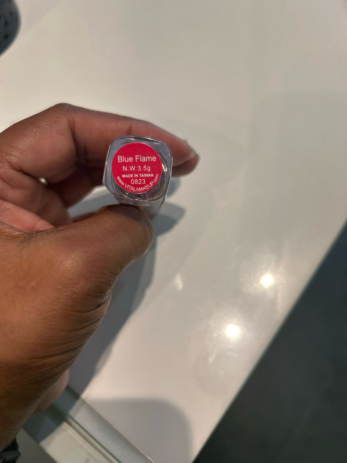 VITAL LIPSTICK COLOR BLUE FLAME VITAL LIPSTICK COLOR BLUE FLAME