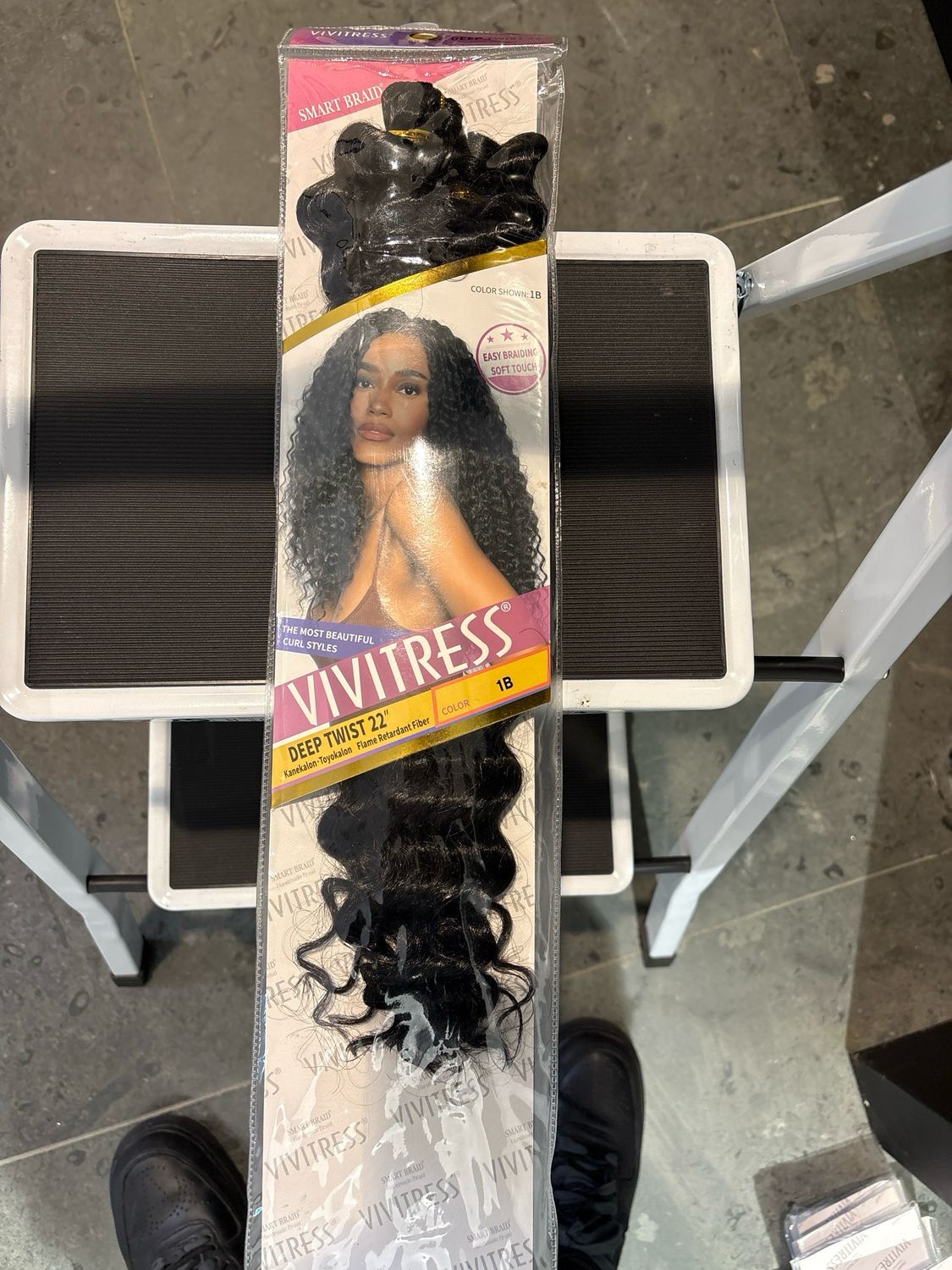 Vivitress Deep Twist 22” Color 1B