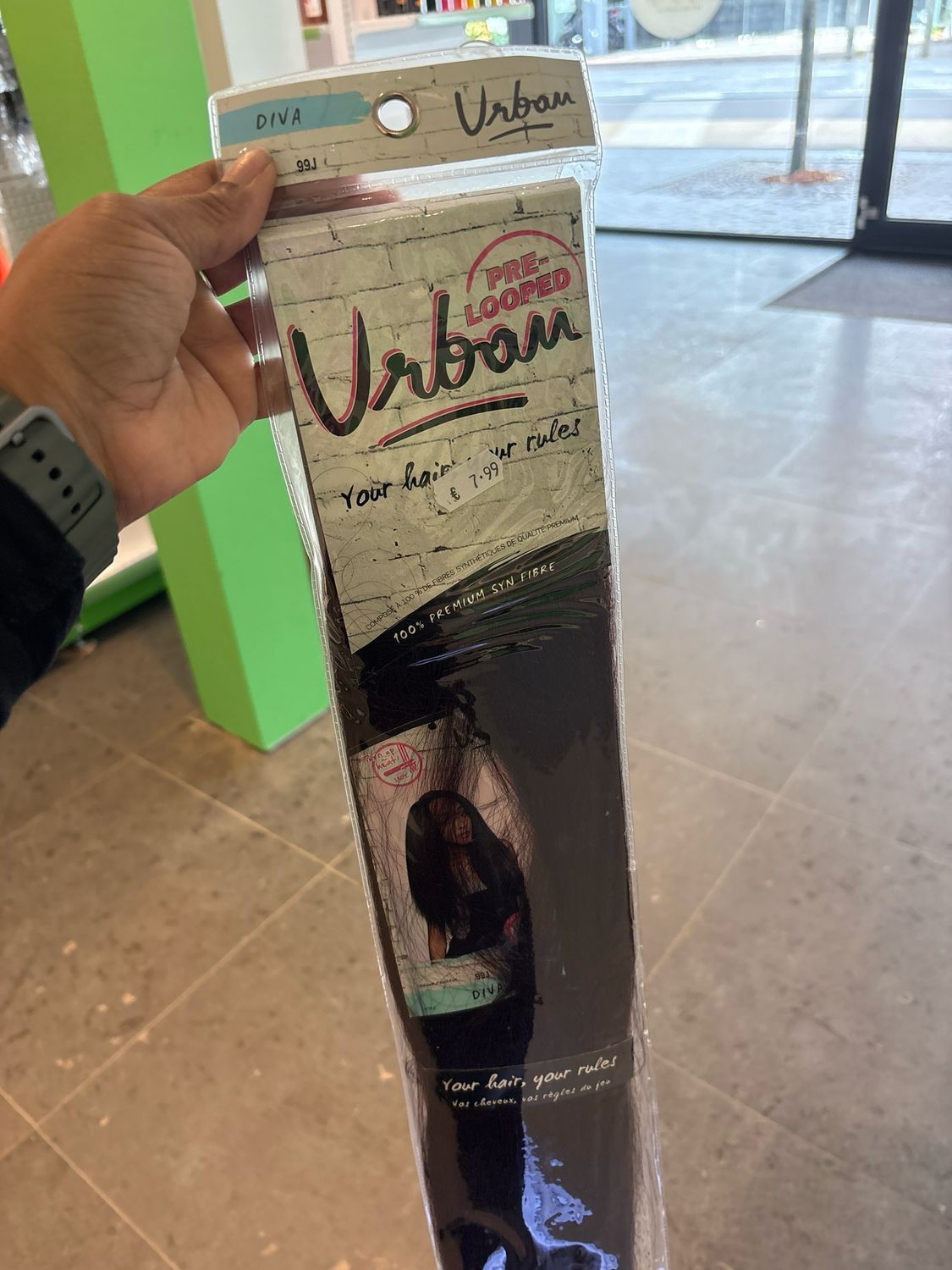 URBAN DIVA COLOR 99J URBAN DIVA COLOR 99J