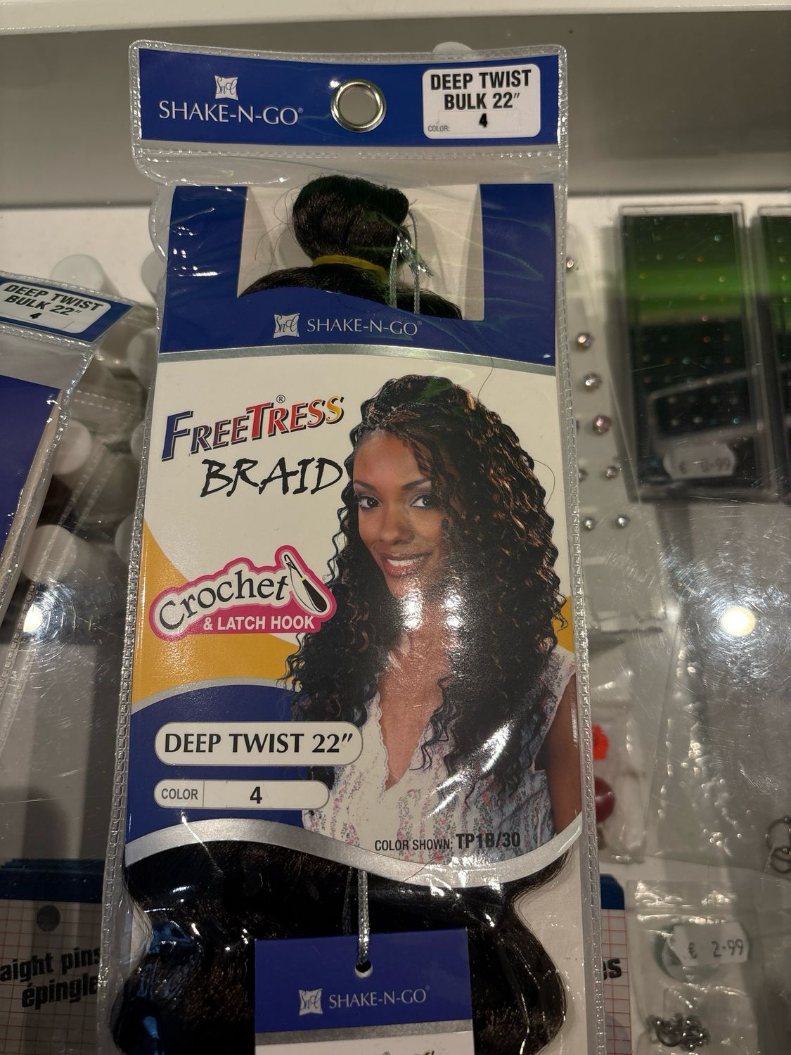 Shake N Go Deep Twist 22” Color 4 Shake N Go Deep Twist 22” Color 4