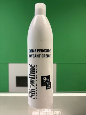 SHOWLIME CRÈME PEROXIDE 9%