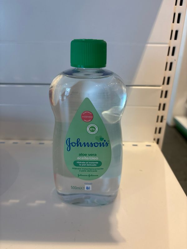 Johnsons Aloe vera baby Oil (500ml)