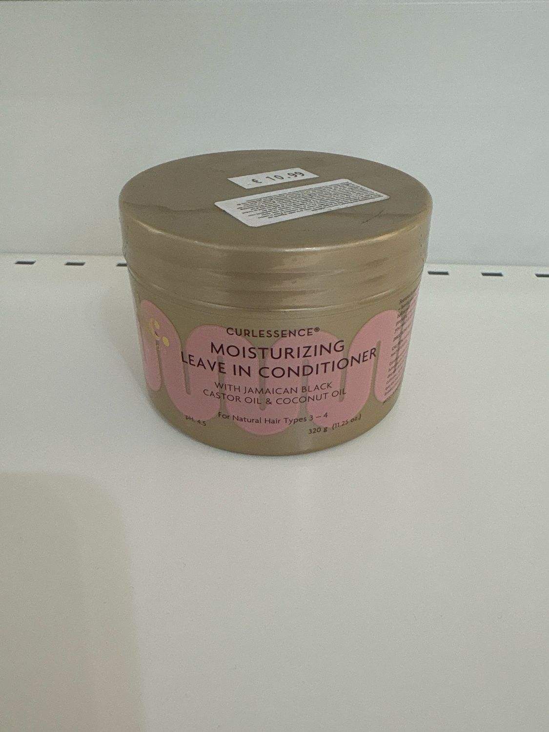 Curlessence Moisturizing Leave in conditioner (320g)