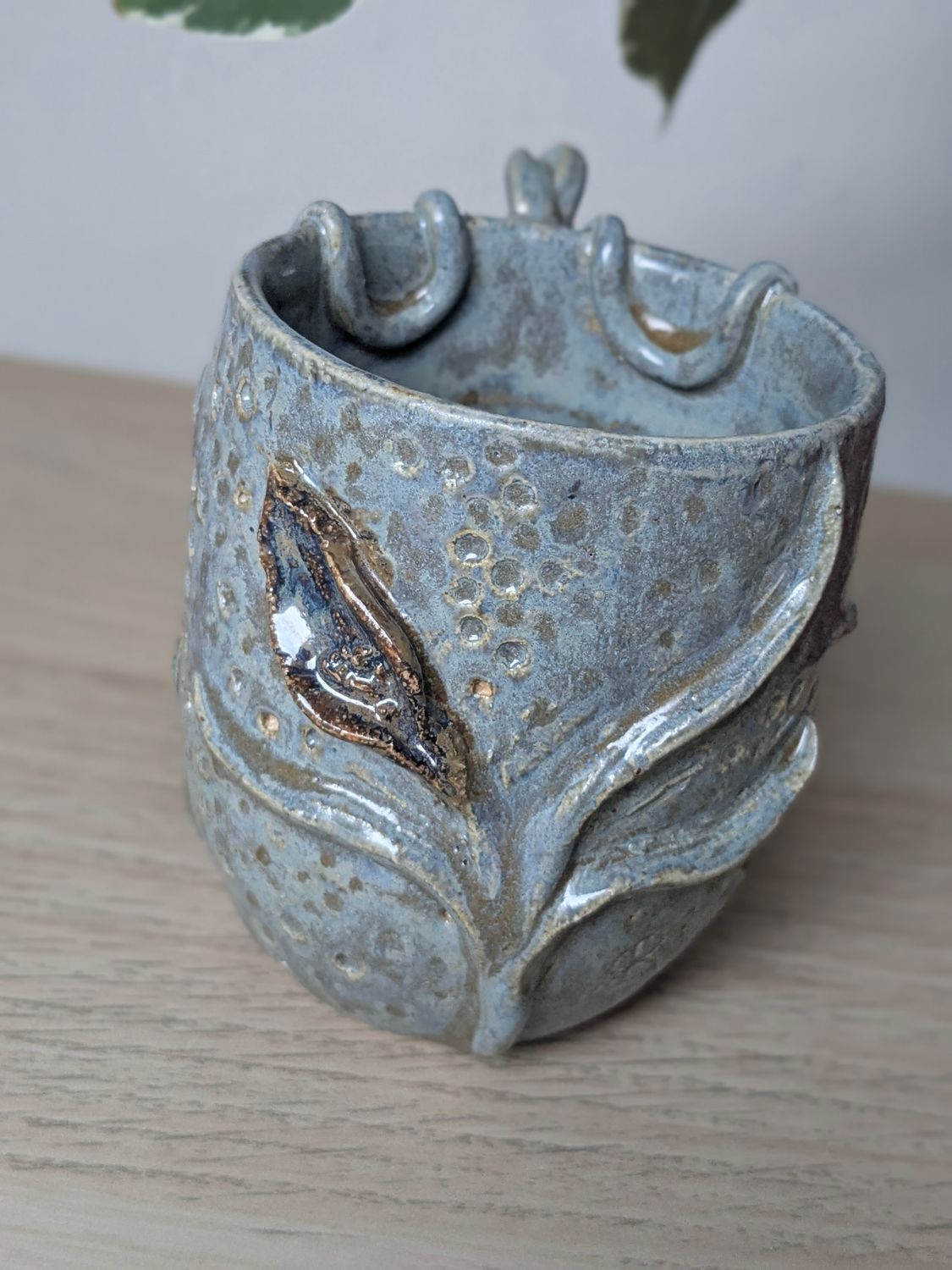Texturised mug
