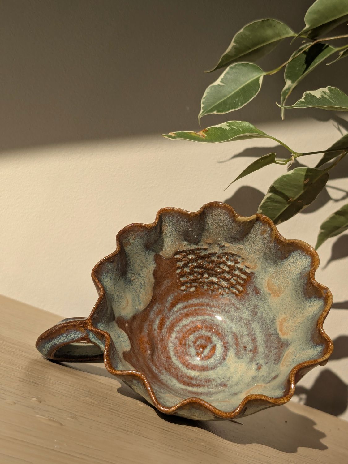 Flower rimed mountaineer mug