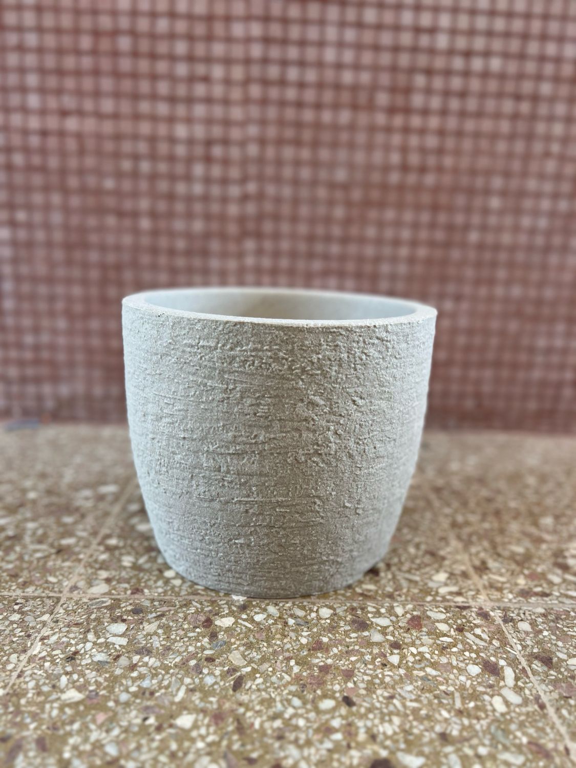 Maceta Redonda Cast Cemento 24 0047