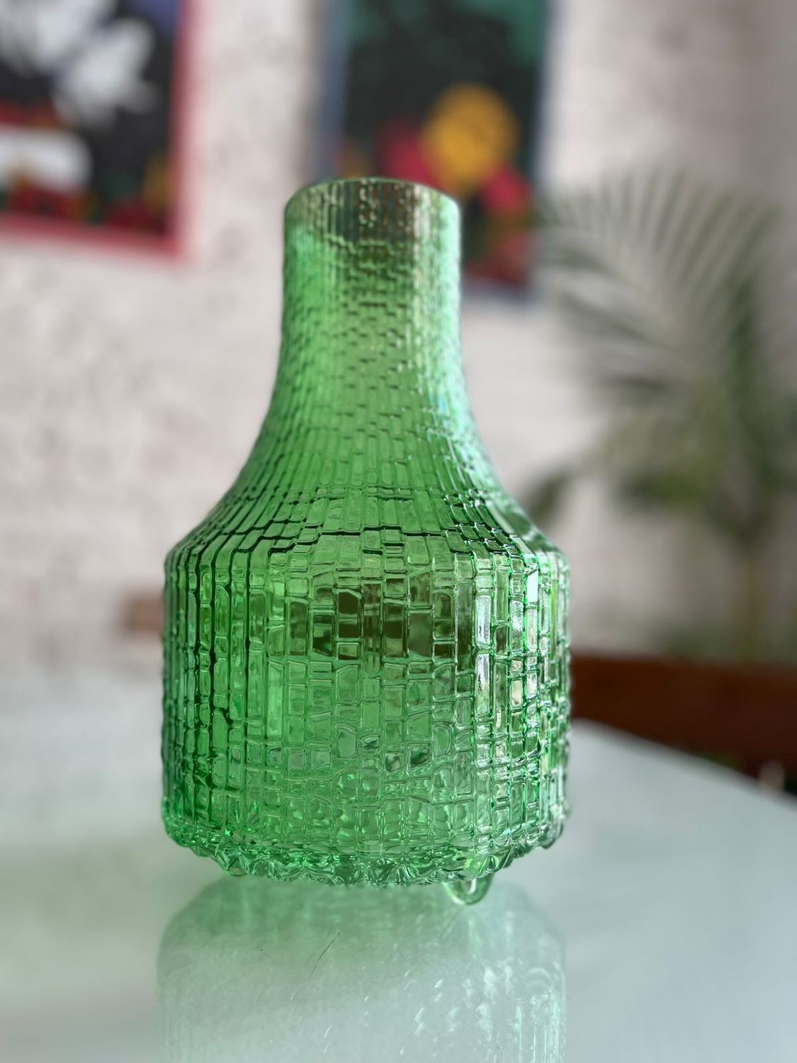 Florero Nordico verde 18x15 cxm vidrio tallado