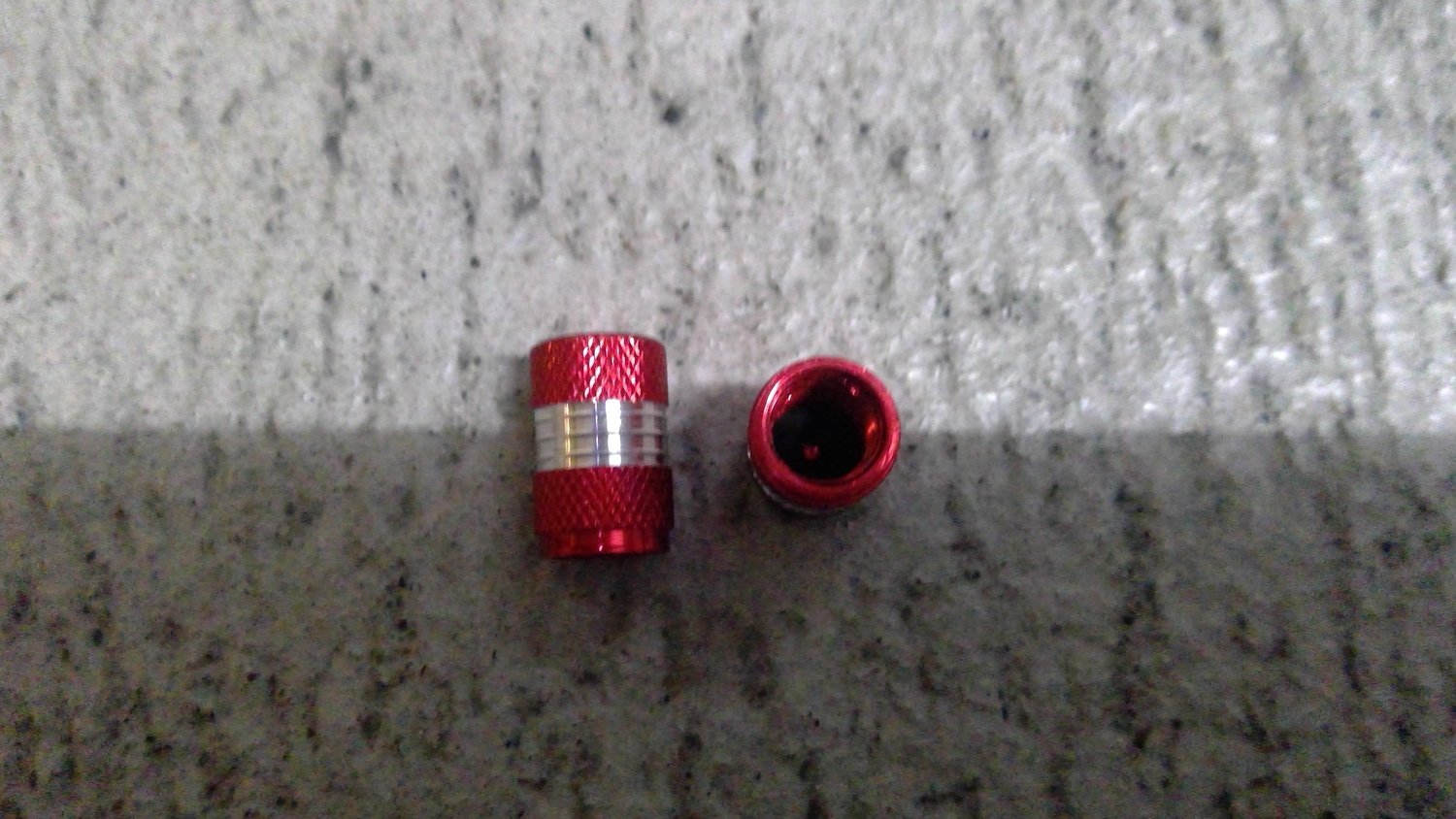 Ventilkappen Schrader Alu eloxiert gerade Rot 1Paar