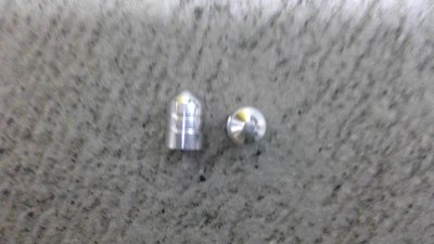 Ventilkappen Schrader Alu eloxiert Spitz Silber 1Paar