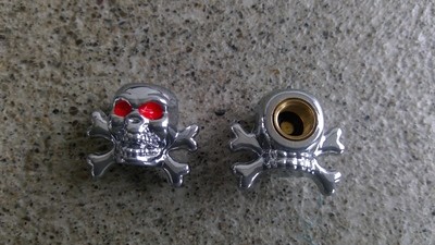 Ventilkappen Schrader Totenkopf Verchromt 1Paar