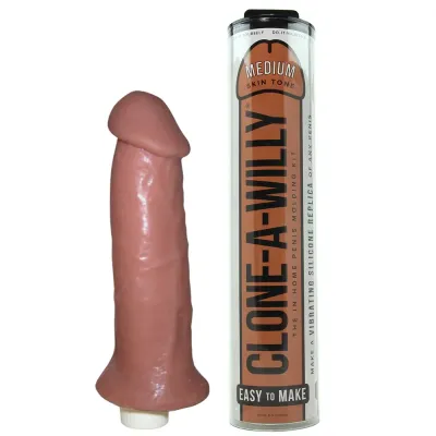 Clone-A-Willy Vibrating Kit in Medium Clone-A-Willy Vibrating Kit in Medium
