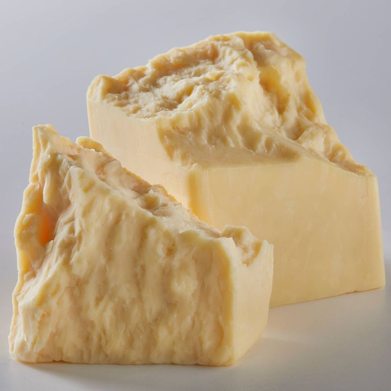 Keystone Farms 2 Year Aged White Cheddar: 8oz.
