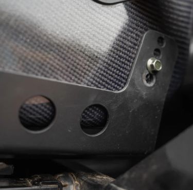 SPEED ADJUSTABLE SEAT BRACKET