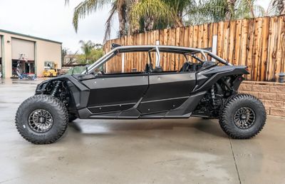 Madigan Motorsports Can-Am X3 4-Seat Roll Cage and Roof