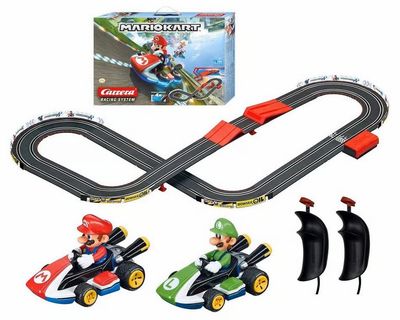 Mario Kart Set w/Mario &amp; Luigi