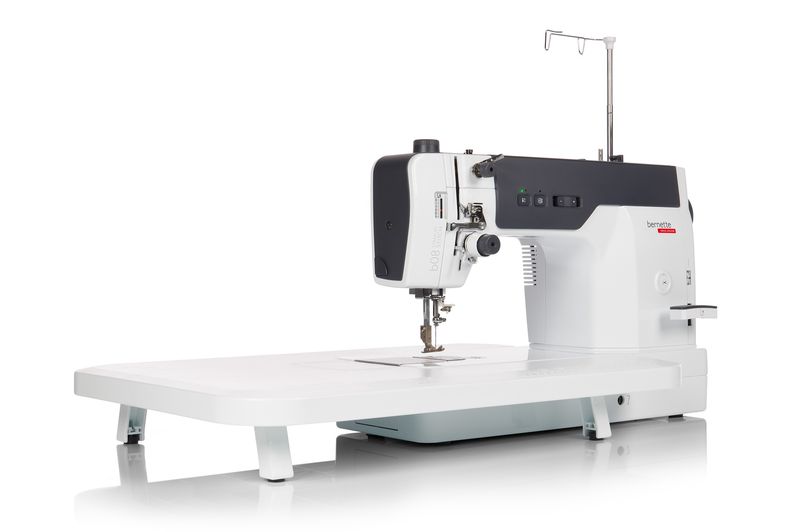 bernette 08 Straight Stitch Machine