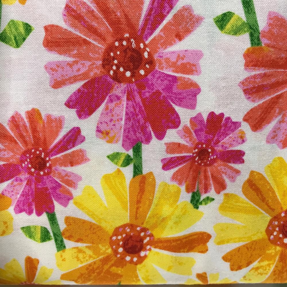 The VHC in the Garden Flower Fancy Day Fat Qtr