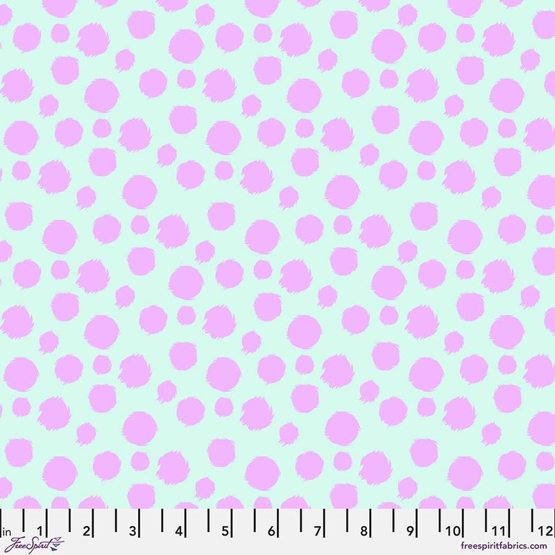 Tabby Road  -Furball Technomint Fat Qtr