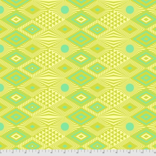 Lucy - Pineapple Fat Qtr