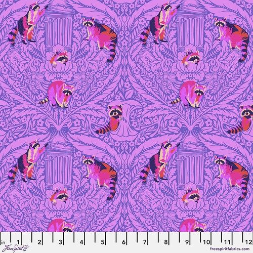 Tiny Beasts - One Man&#39;s Trash - Glimmer Fat Qtr