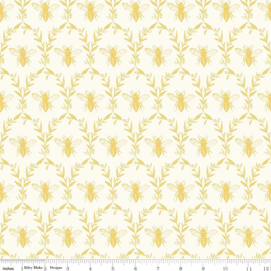 Honey Bee Damask Parchment Fat Qtr