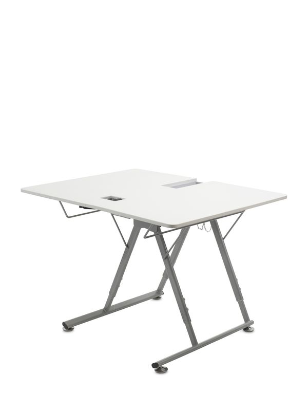 Horn foldable table for BERNINA Q16 / Q20