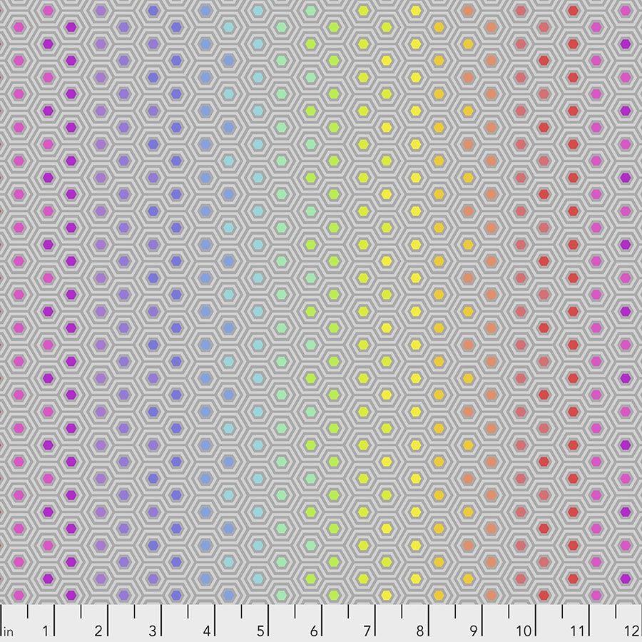 Hexy Rainbow - Dove Fat Qtr